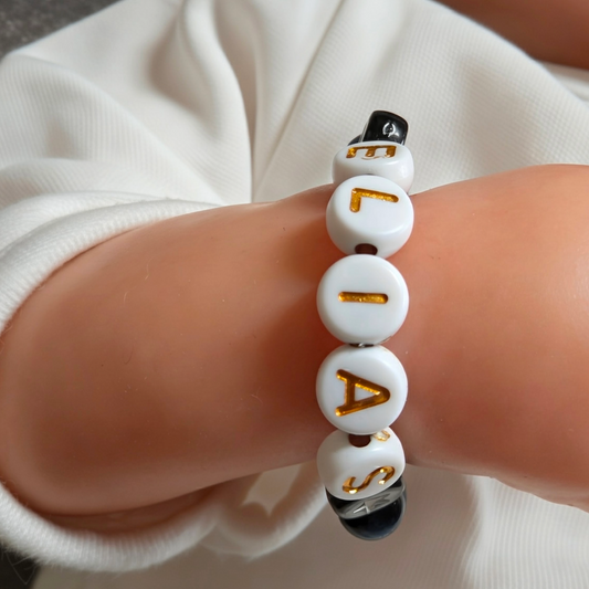 Armband mit Natursteinperlen