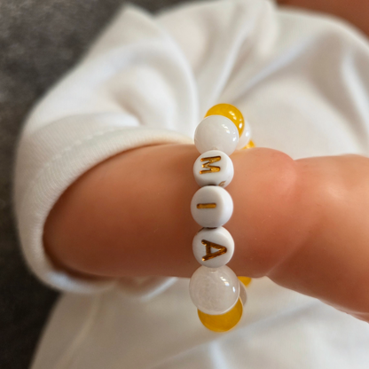 Armband mit Glasperlen
