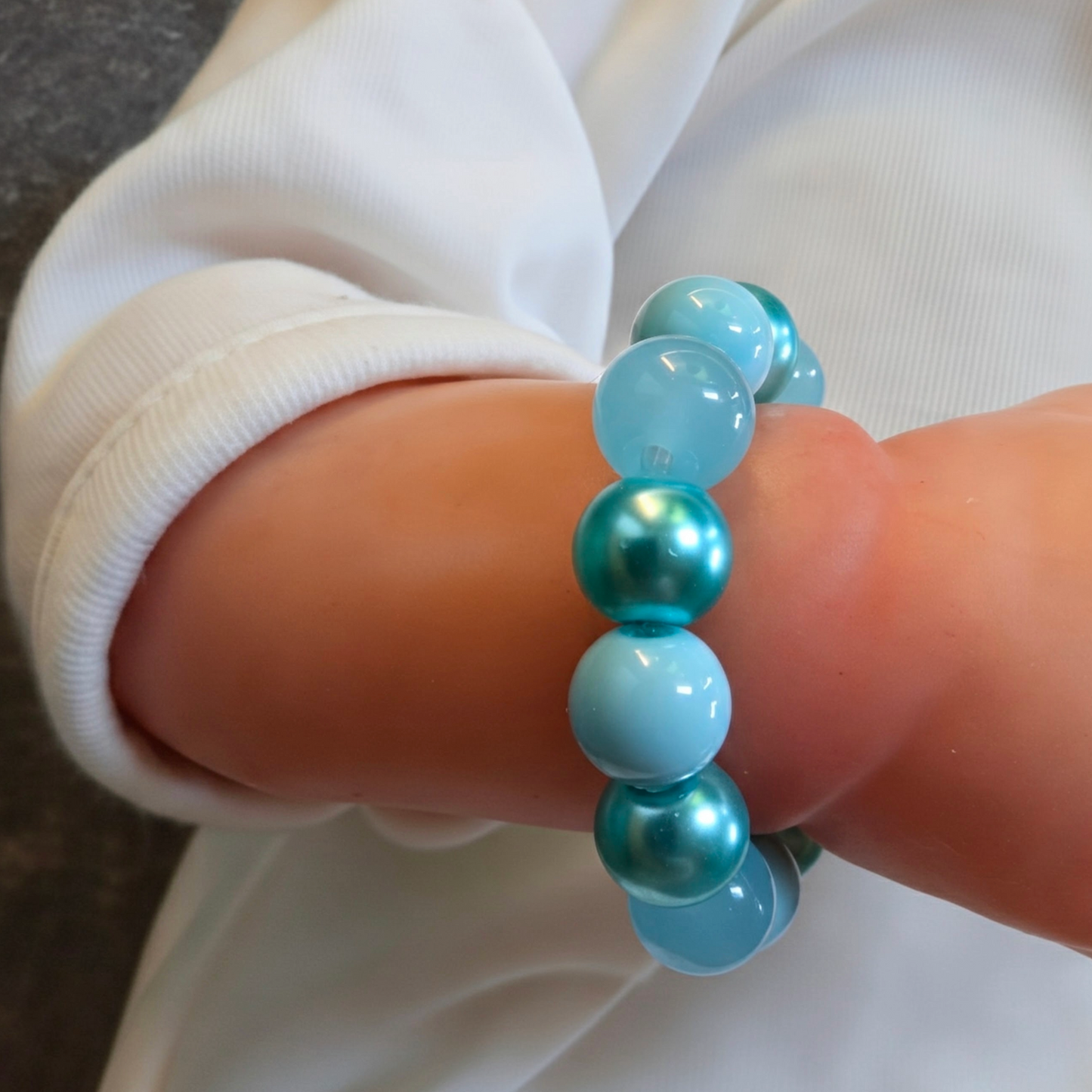 Armband mit Glasperlen