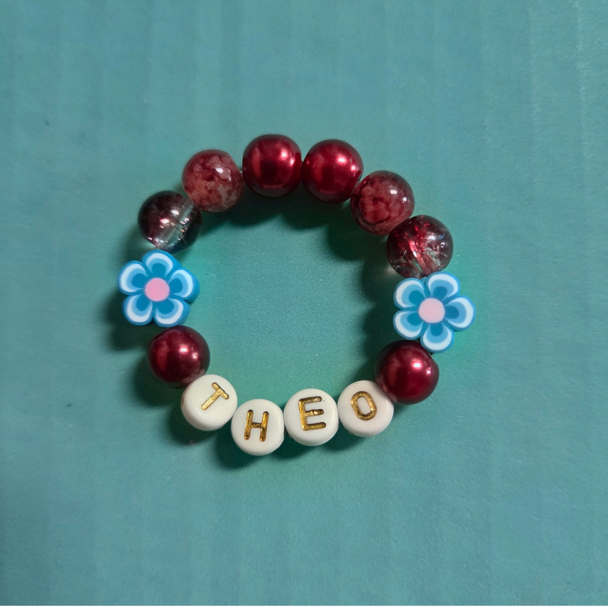 Armband mit Glasperlen