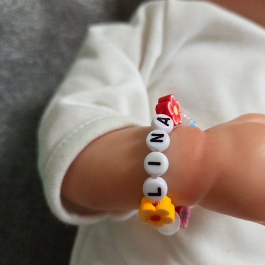 Armband mit Glasperlen