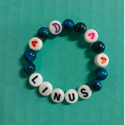 Armband mit Natursteinperlen